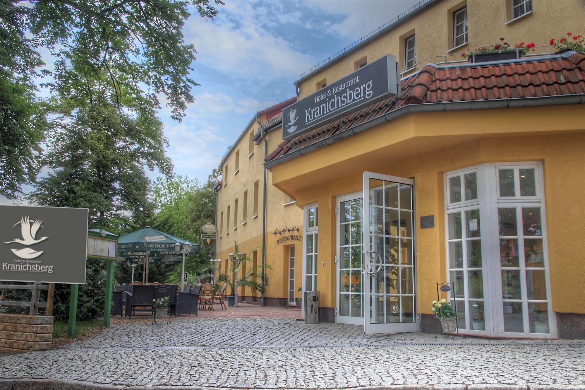 Hotel Und Restaurant Kranichsberg Woltersdorf  Extérieur photo